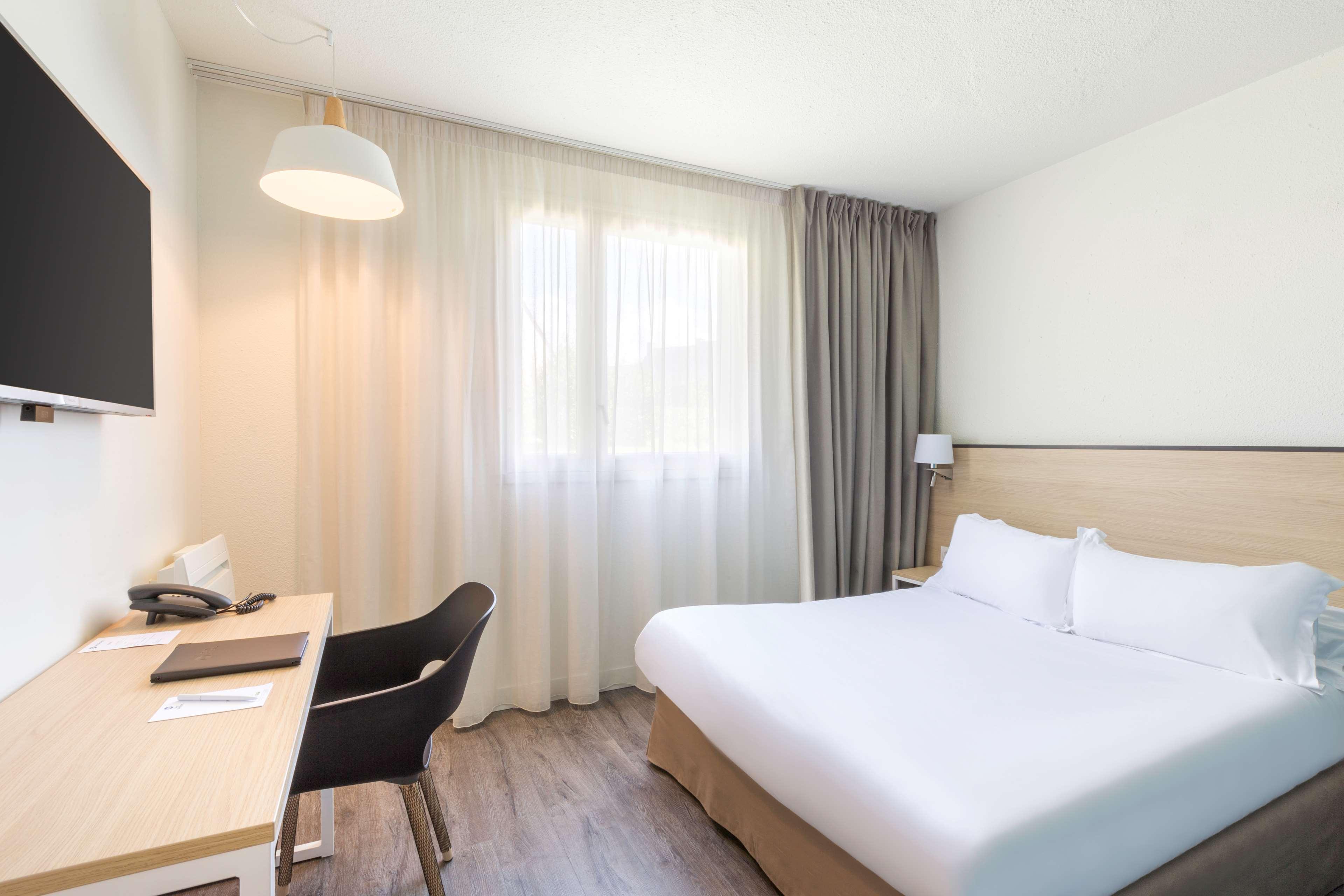 Best Western Armor Park Dinan Et Spa Exteriör bild