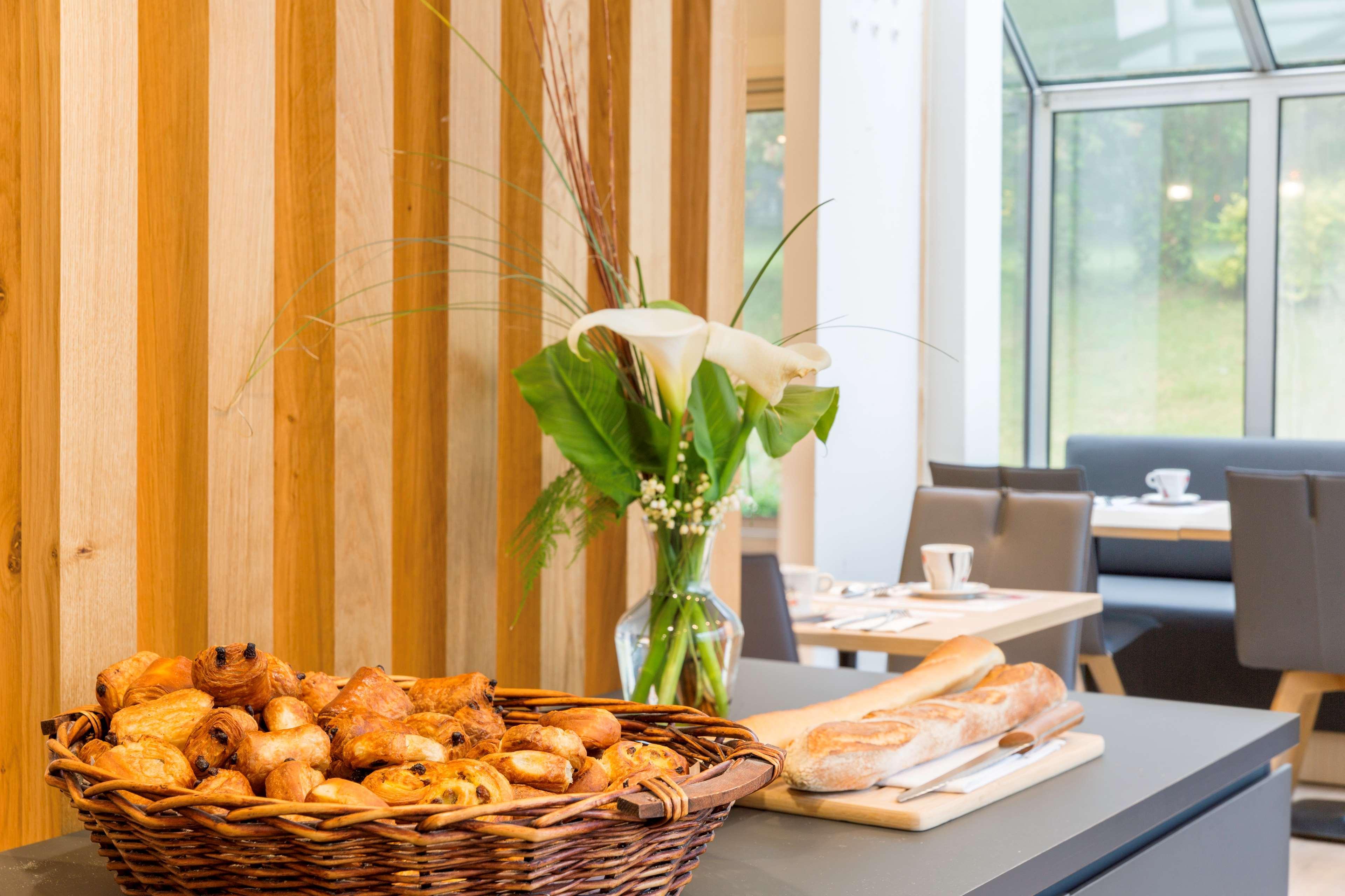 Best Western Armor Park Dinan Et Spa Exteriör bild